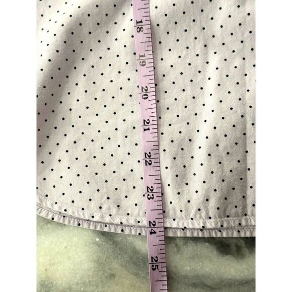 J. Crew Lavender Oxford Button-Down Long-Sleeve Shirt w/Navy Polka Dots EUC Sz 8 - Picture 2 of 7